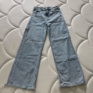 American Eagle Super High Rise Baggy Wide Leg Jeans